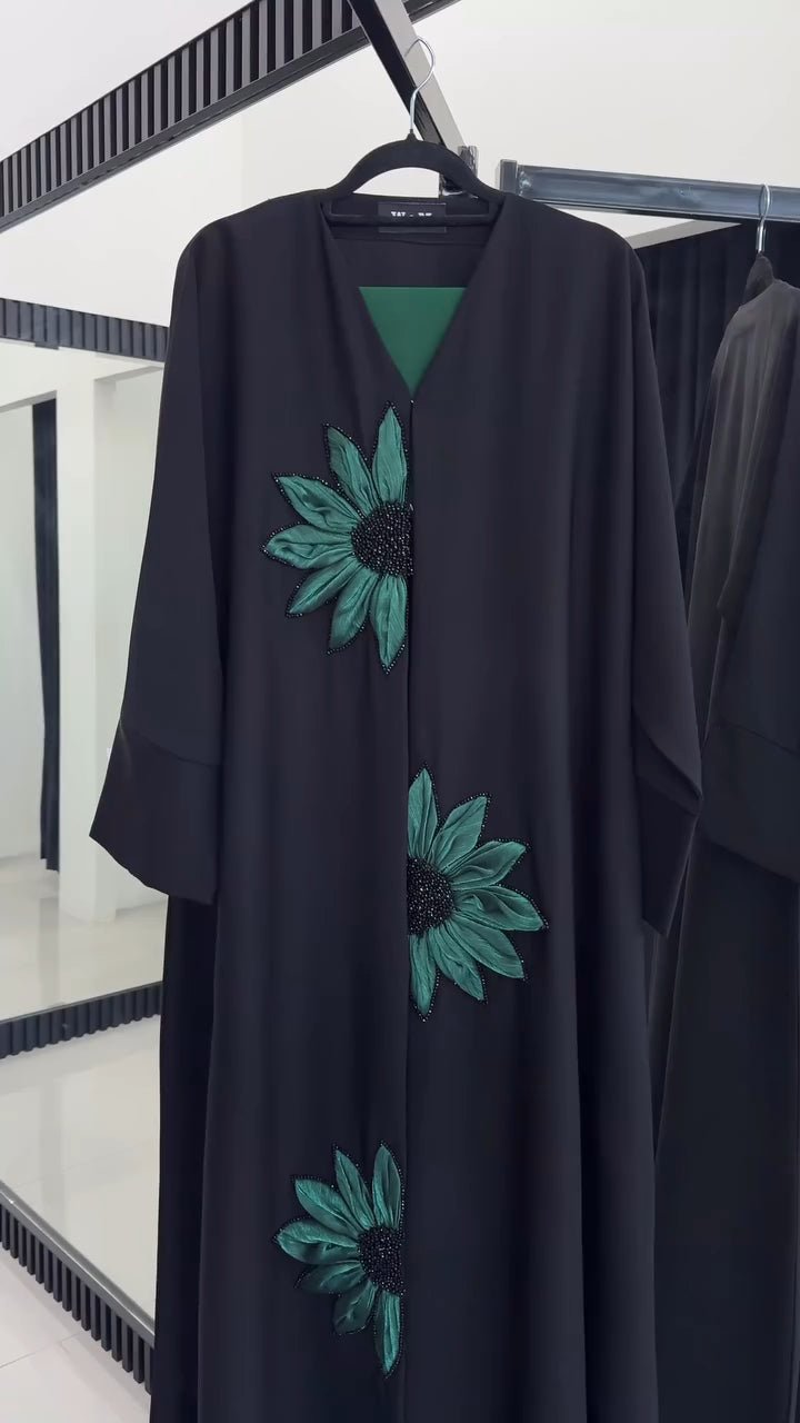 Chic Luxe dress with flowers FESEK7 - kewe