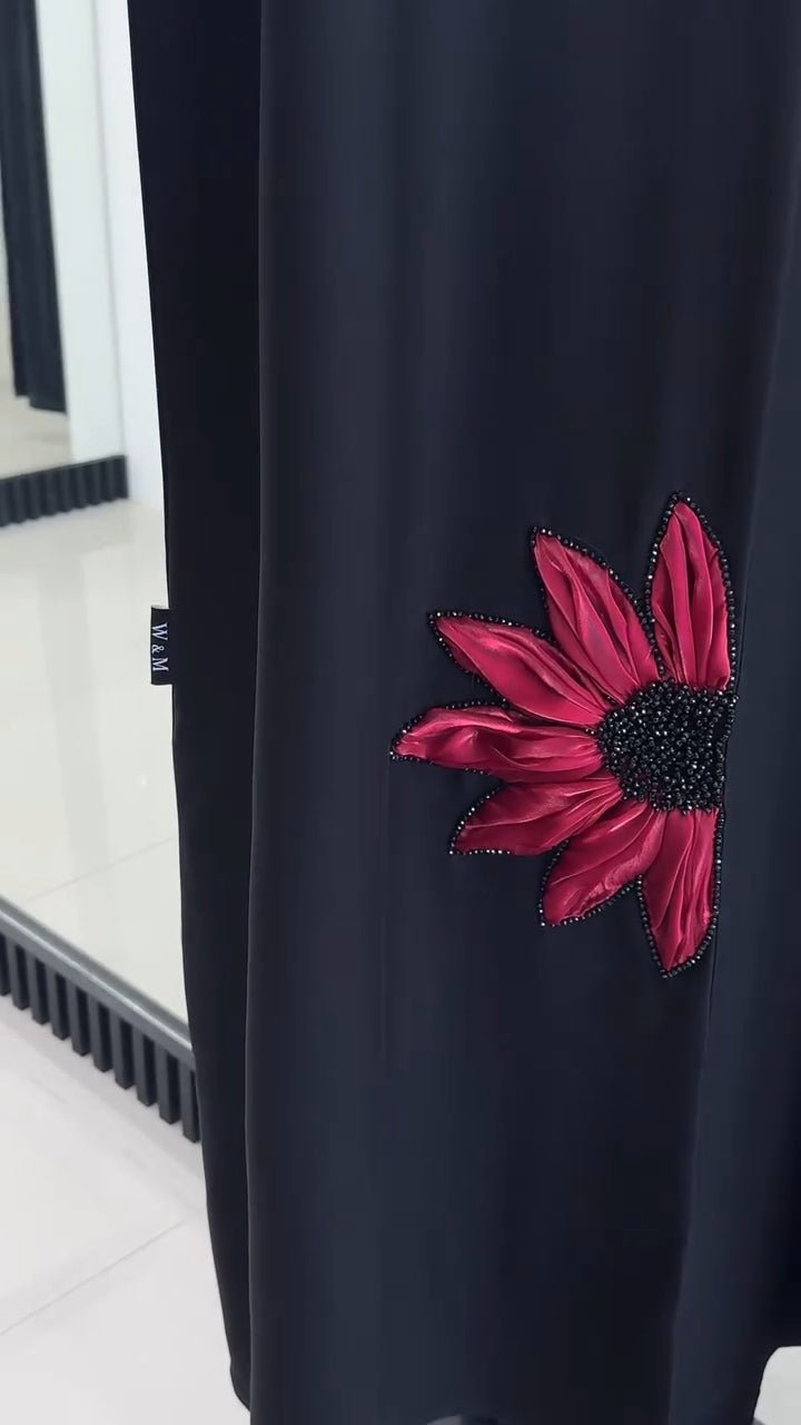 Chic Luxe dress with flowers FESEK7 - kewe