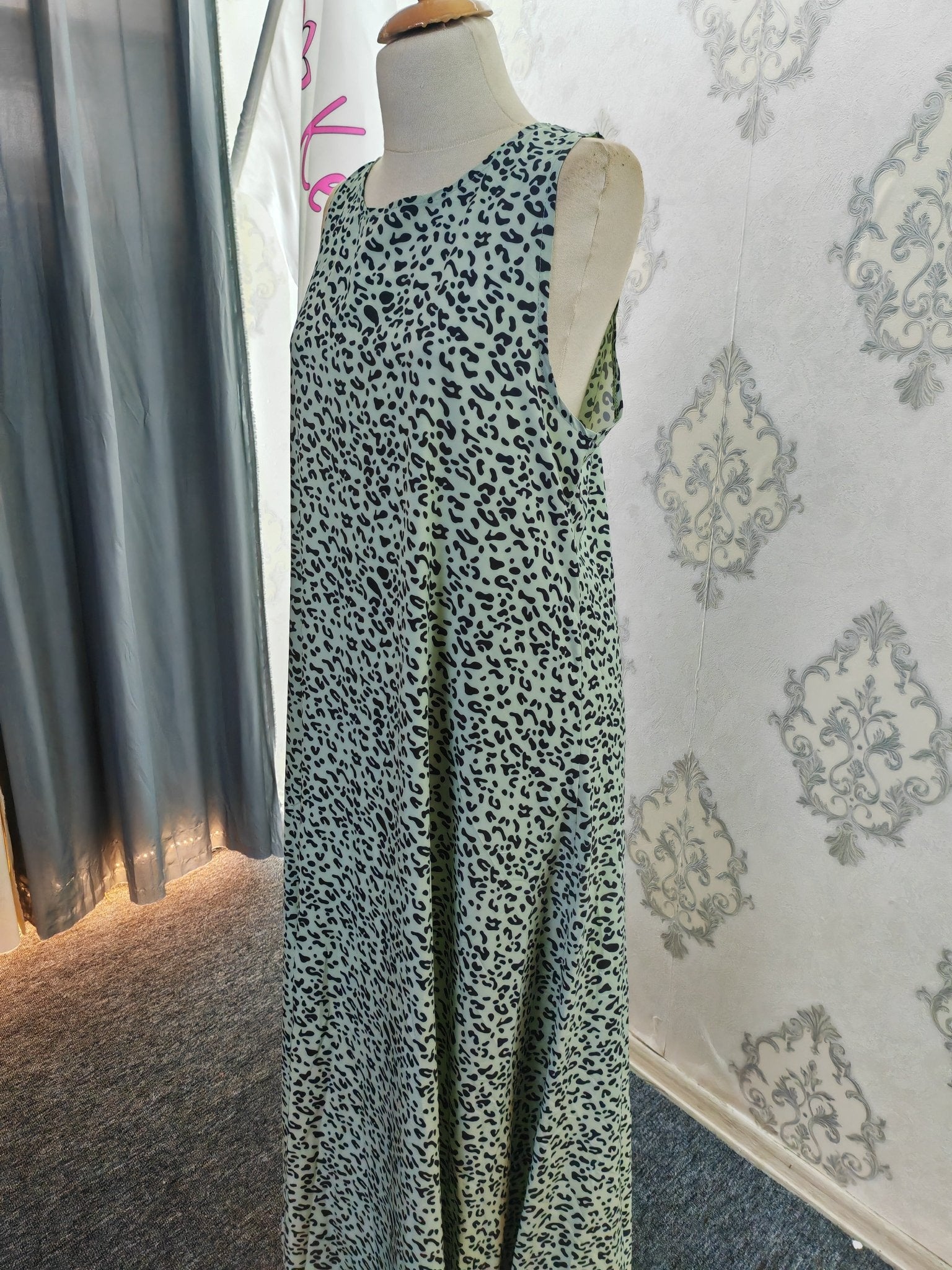 SAED13 Luxurious Tiger Dress & Jacket Set - kewe