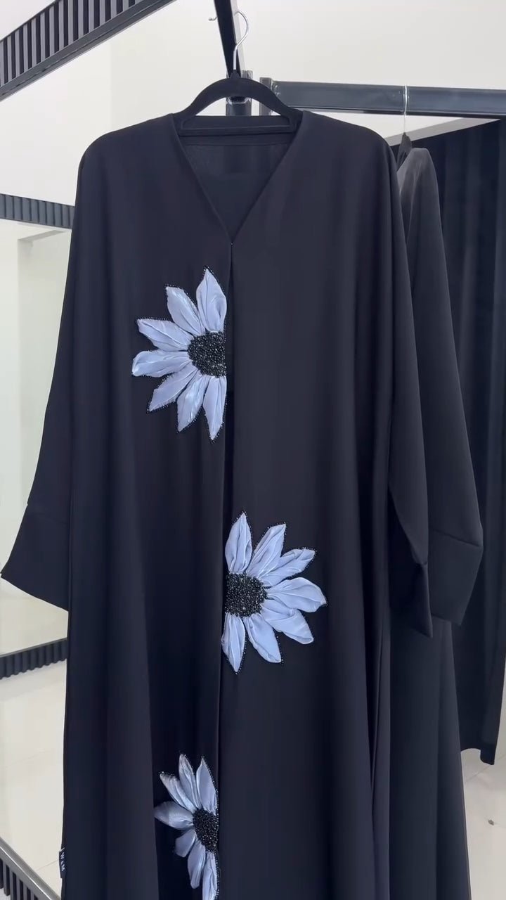 Chic Luxe dress with flowers FESEK7 - kewe