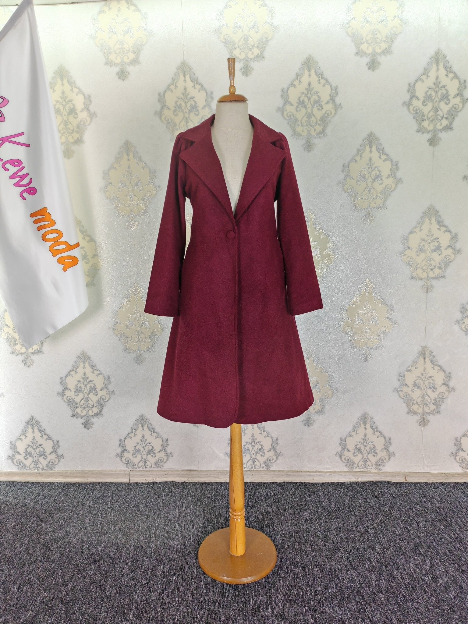 Red Coat &amp; Black Pants Set mozz9 - kewe